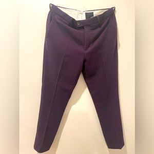 ASOS men pants, barely used. Size: W:32,L:30, Burgundy color